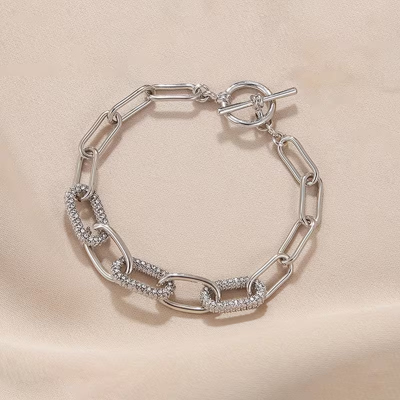 Hålgeometriskt OT-låsarmband